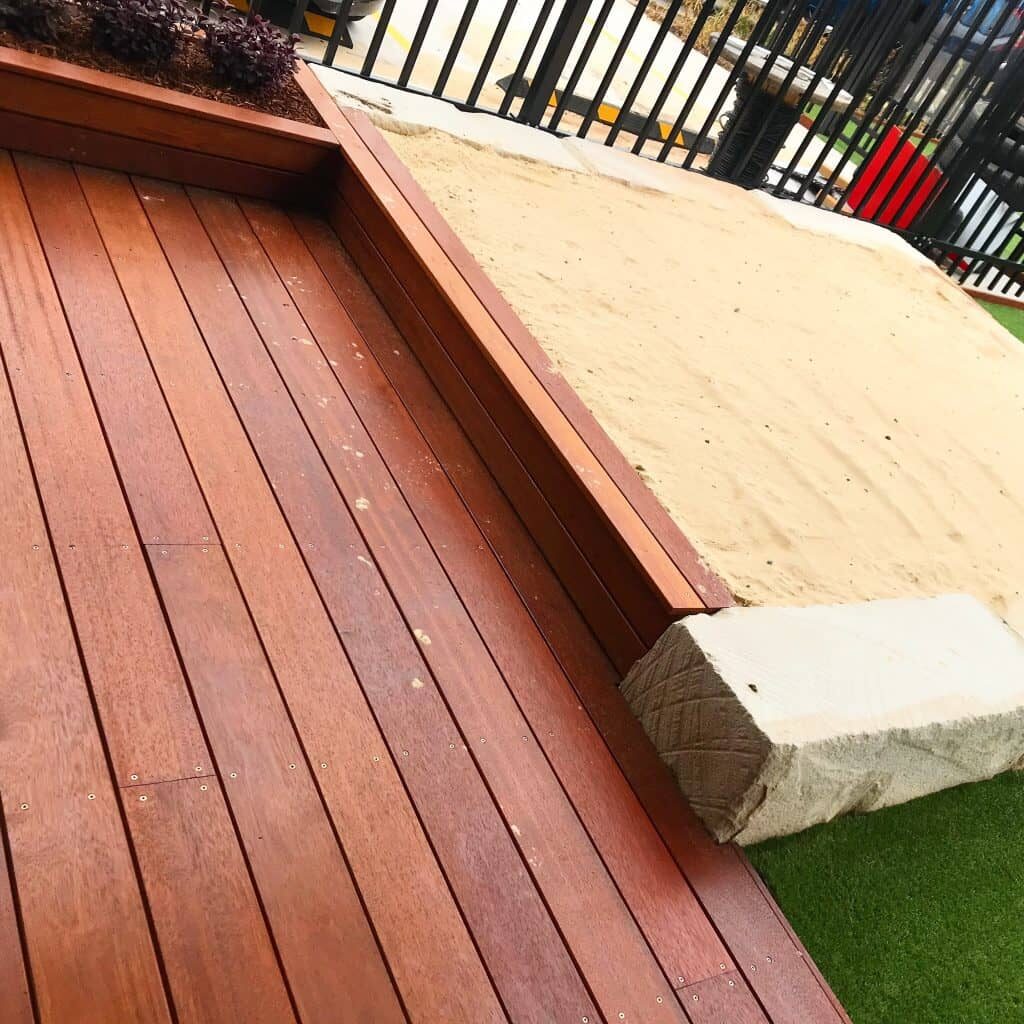 0-2 Outdoor Play Space | 0-2 outdoor play space
